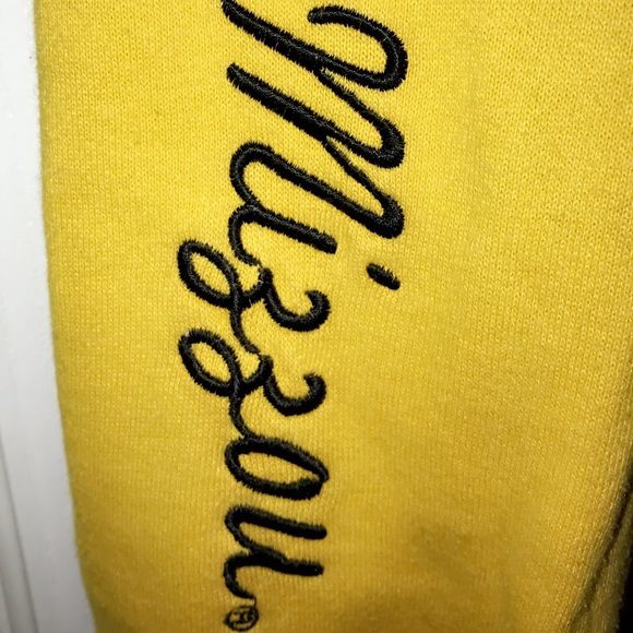 Mizzou hoodie - Picture 3 of 3